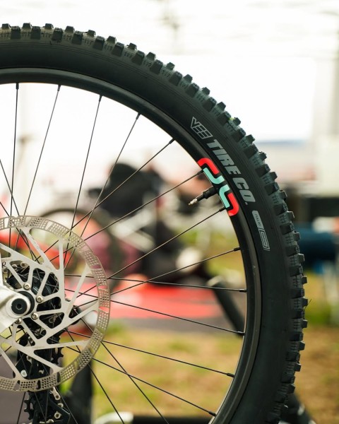 VEE TIRE CO